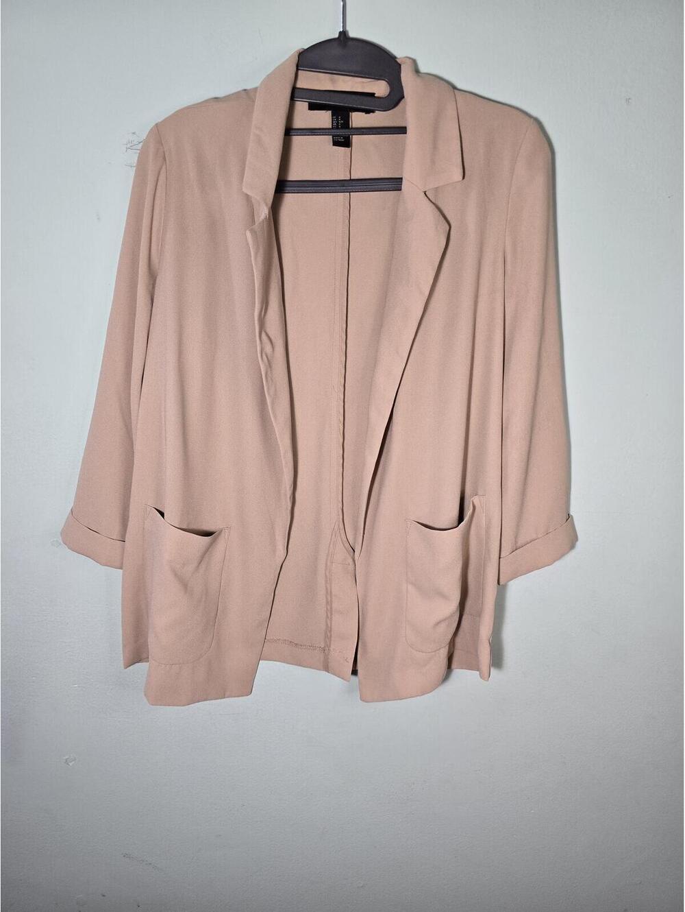 Forever 21 Beige 3/Sleeve,Open Front and pockets,chic Blazer Jacket size Small - Picture 2 of 16